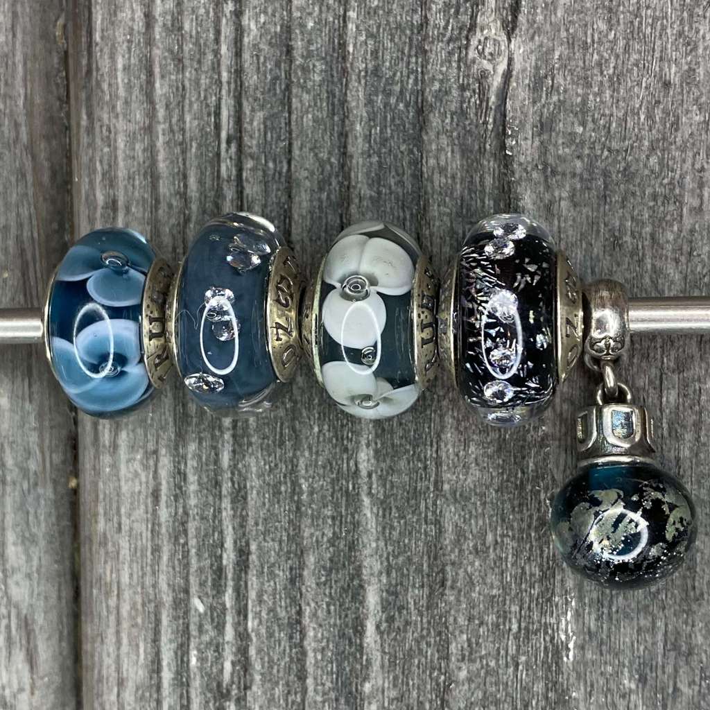 Live Black Friday Row 46