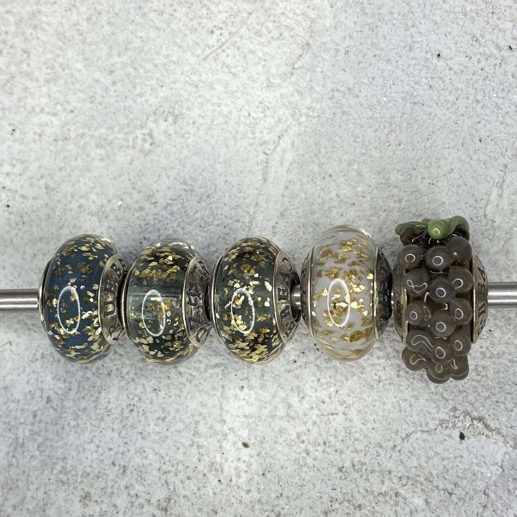 Live December Row 36