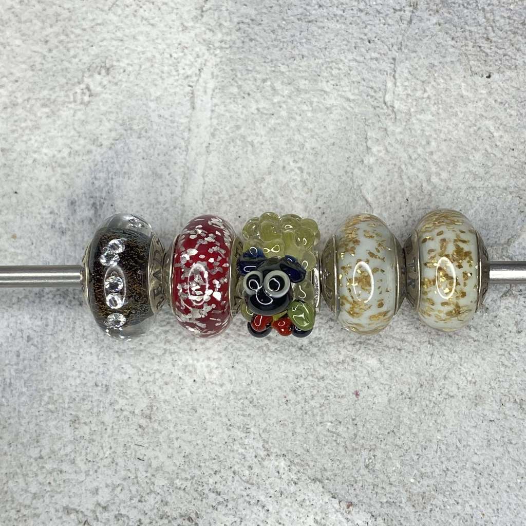 Live December Row 51