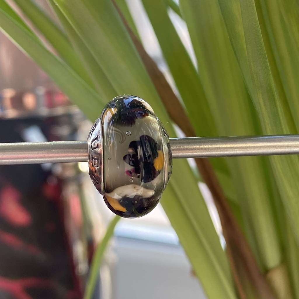 AQUARIUM  24 dark sunflowers on tr grey