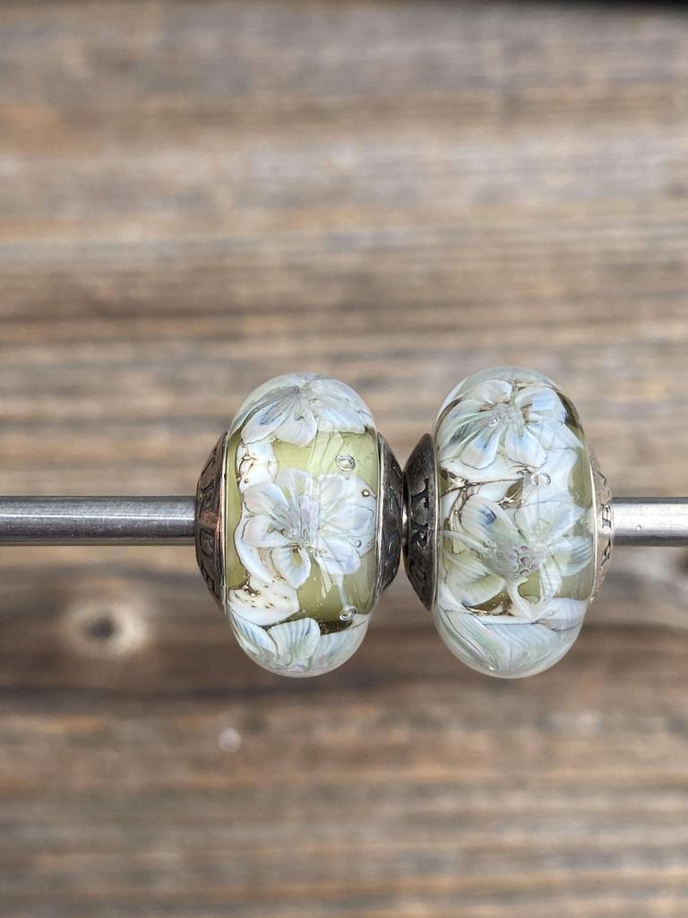 AQUARIUM  SET 10 big flowers on mojito