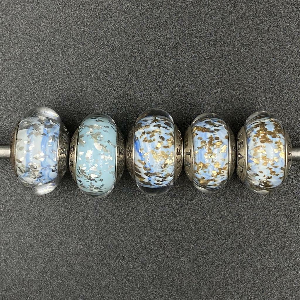 CHRISTMAS Fri Row 10