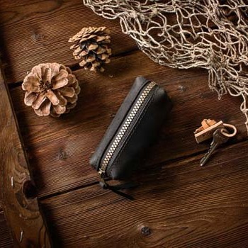 Ключница из натуральной кожи