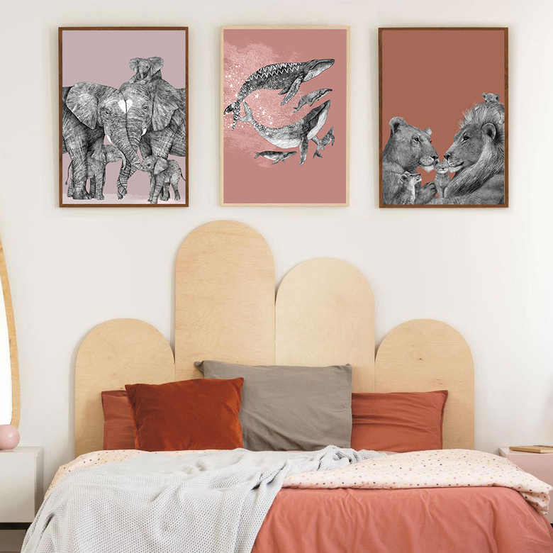 Постеры с семьями животных в спальню - на бумаге и на холсте