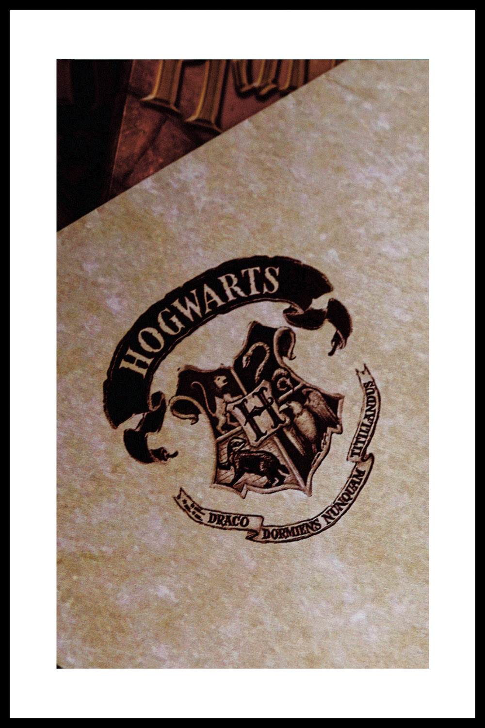 Постер Hogwarts Эмблема