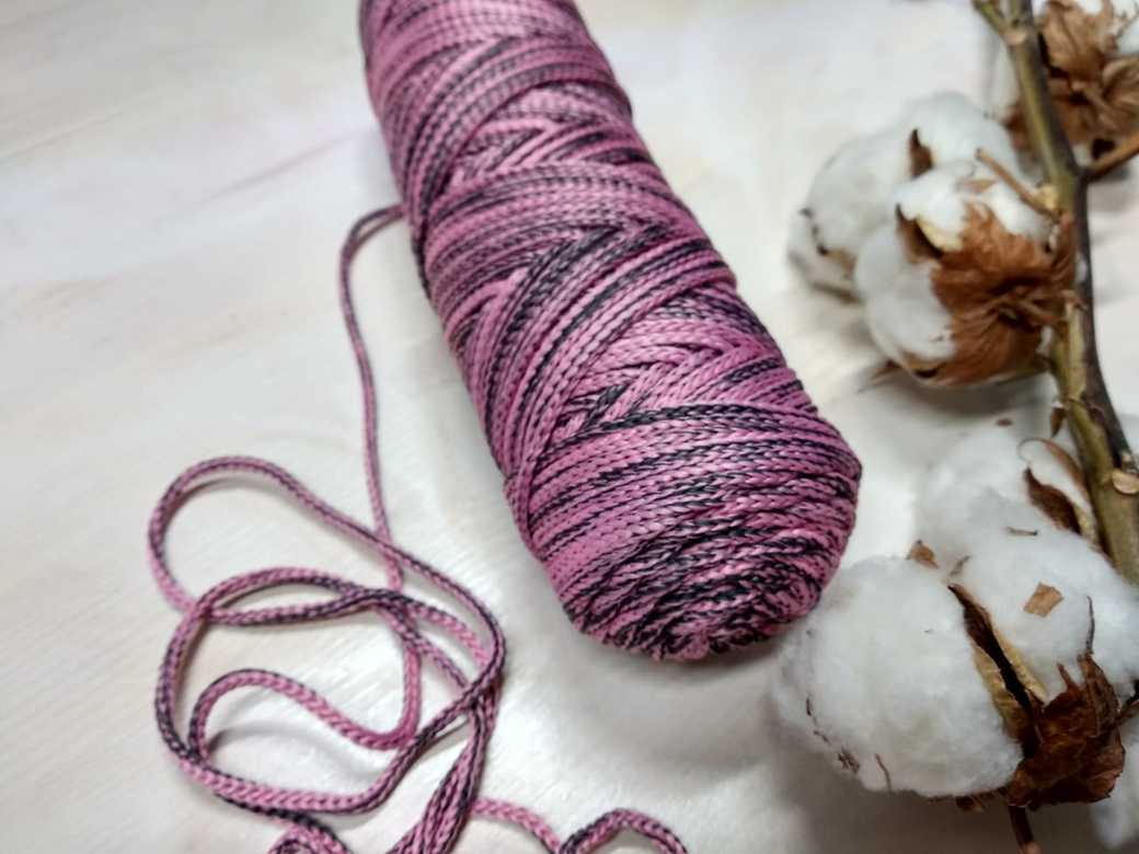 Полиэфирный шнур меланжевый "темно-серый+розовый" (длина 100 м, диаметр 3 мм)