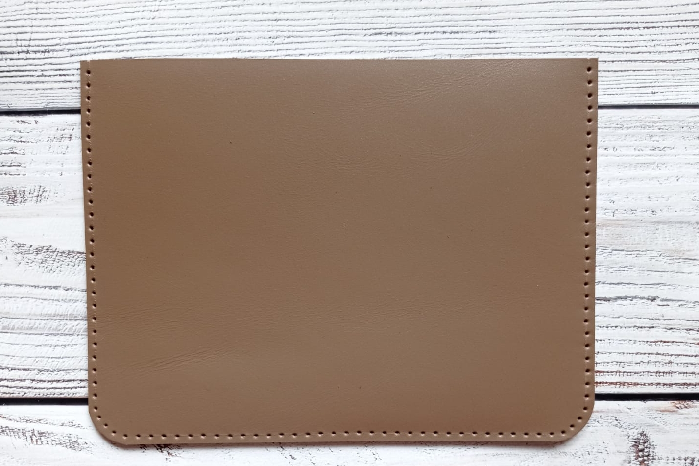 Карман 20х15 см. Цвет кожи: тауп