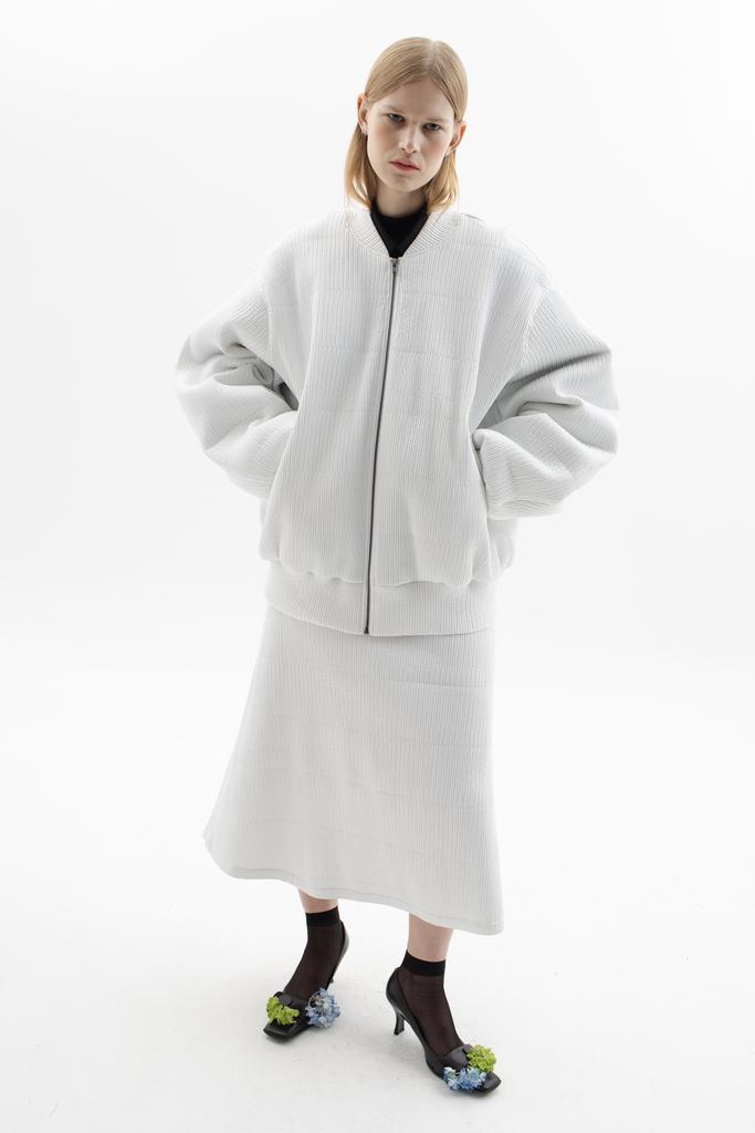 Бомбер EMBRACE white