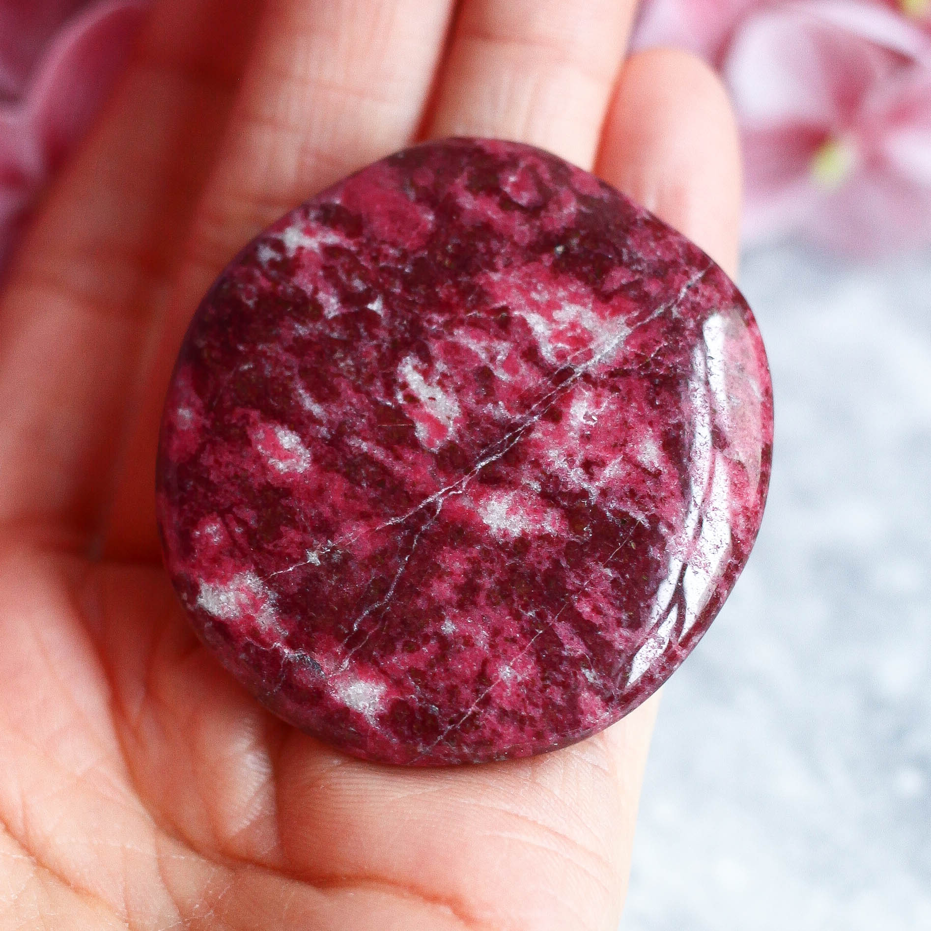 Тулит в форме гальки