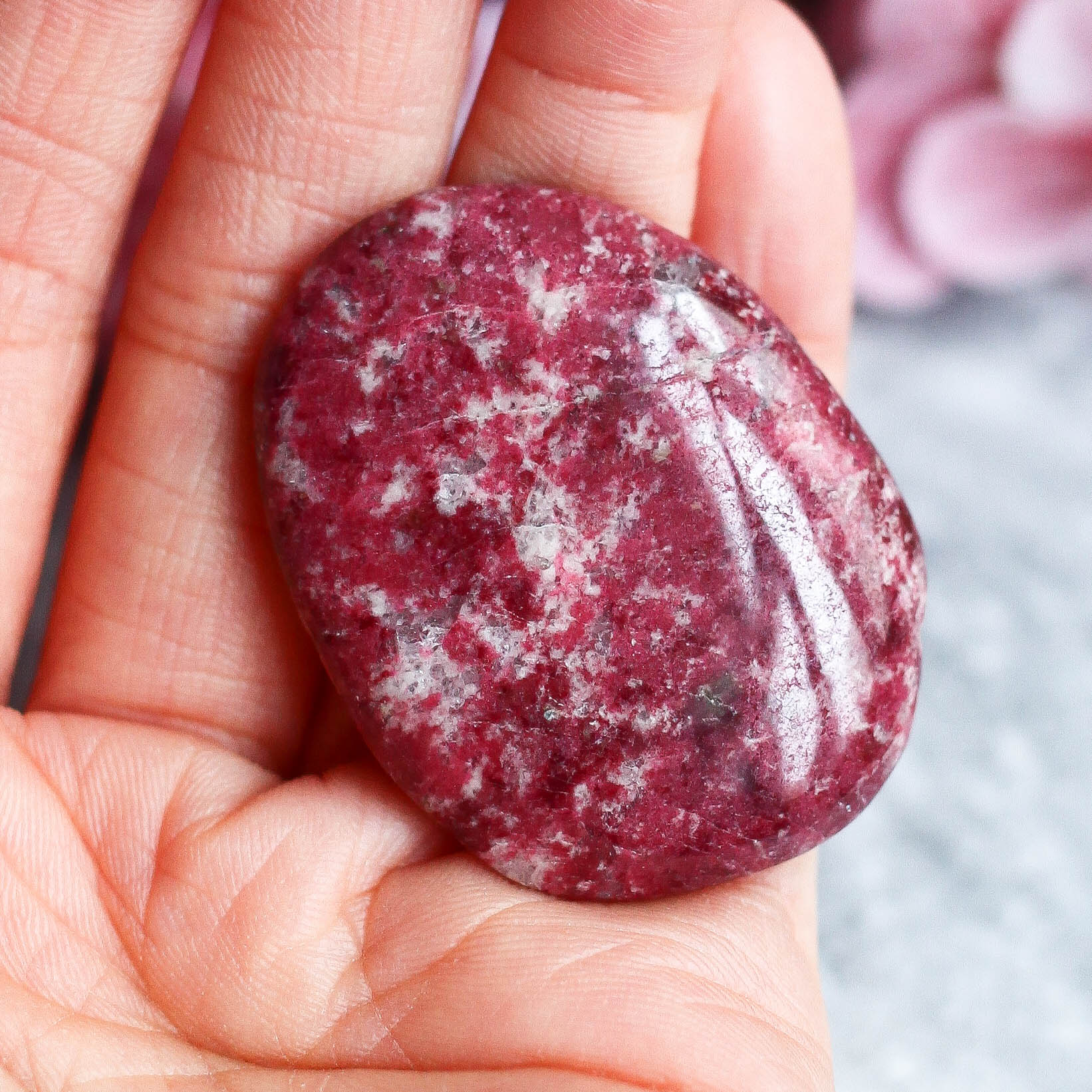 Тулит в форме гальки