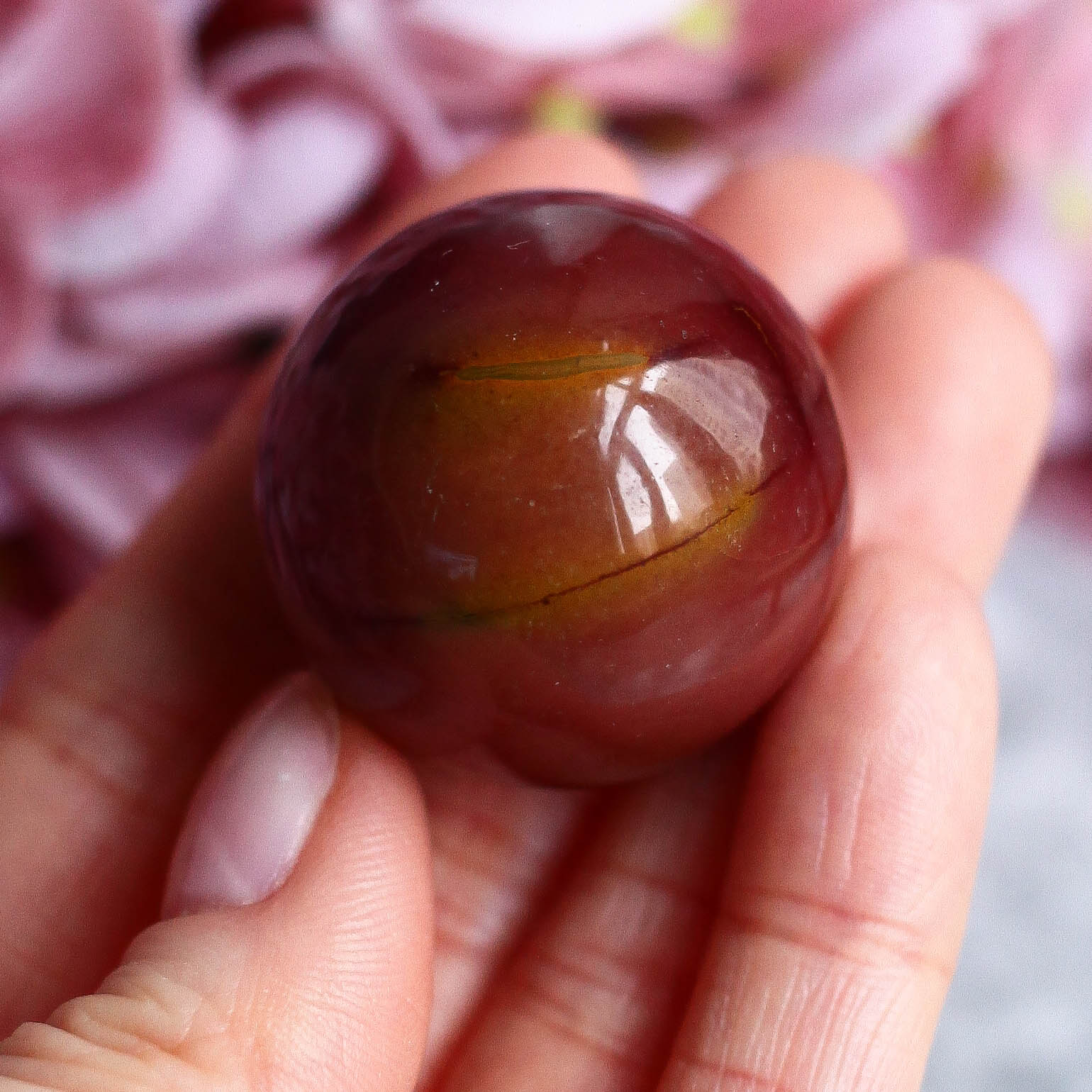 Мукаит в форме шара