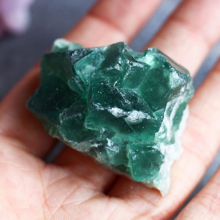 Флюорит кристаллический (сросток кристаллов)