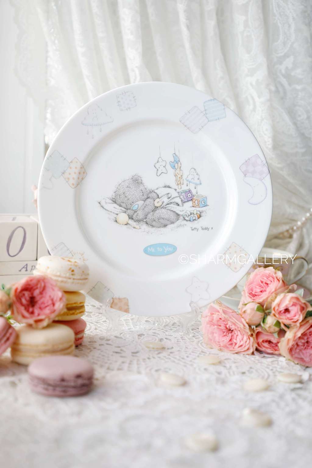 Тарелка фарфор «Me to you» с серым мишкой.