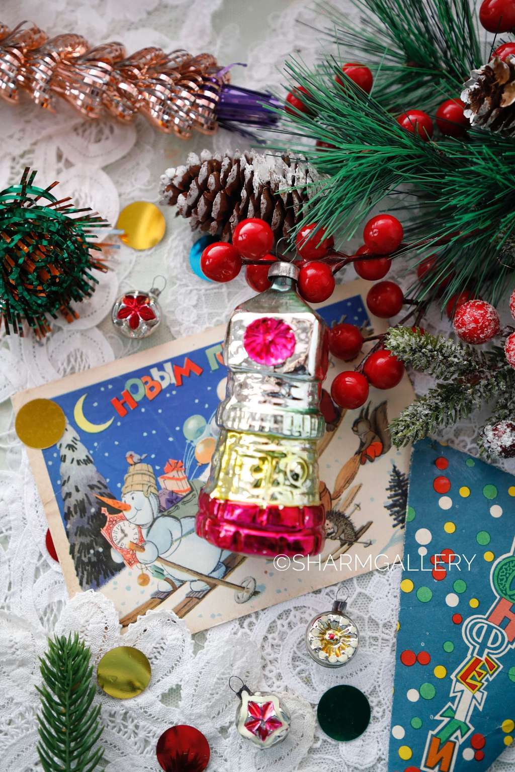 Маяк №7. Елочная игрушка, стекло, СССР.