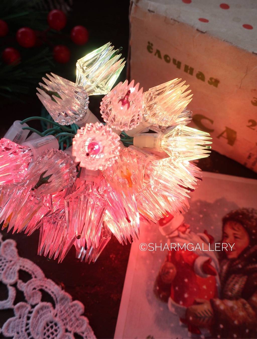 Елочная электрическая гирлянда «Салют» 36 ламп в коробке, СССР.