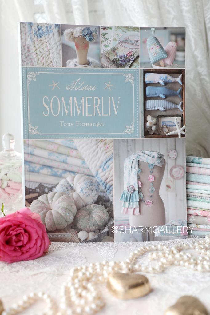 Книга Tilda “Tildas Sommrliv”  на норвежском Тоне Финнагер, Норвегия. 2013г.