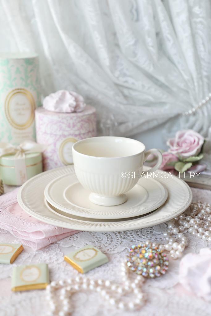 Чайное трио «EDME CREAM» 200мл, фаянс WEDGWOOD Англия.