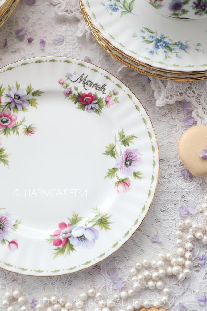 Редкость! Тарелка 20,5см. Март/Анемон, March/Anemones Цветок месяца/Flower of the month фарфор Royal Albert, Англия