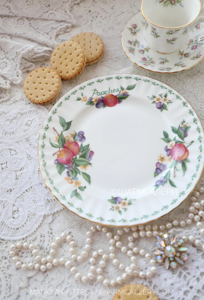 Редкость! Тарелка Персики/Peaches 20,5см коллекция Covent Gardens Fruit костяной фарфор Royal Albert, Англия 1996г.