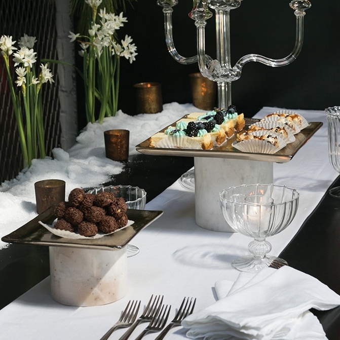 Квадратный металлический поднос (30 х 30 см