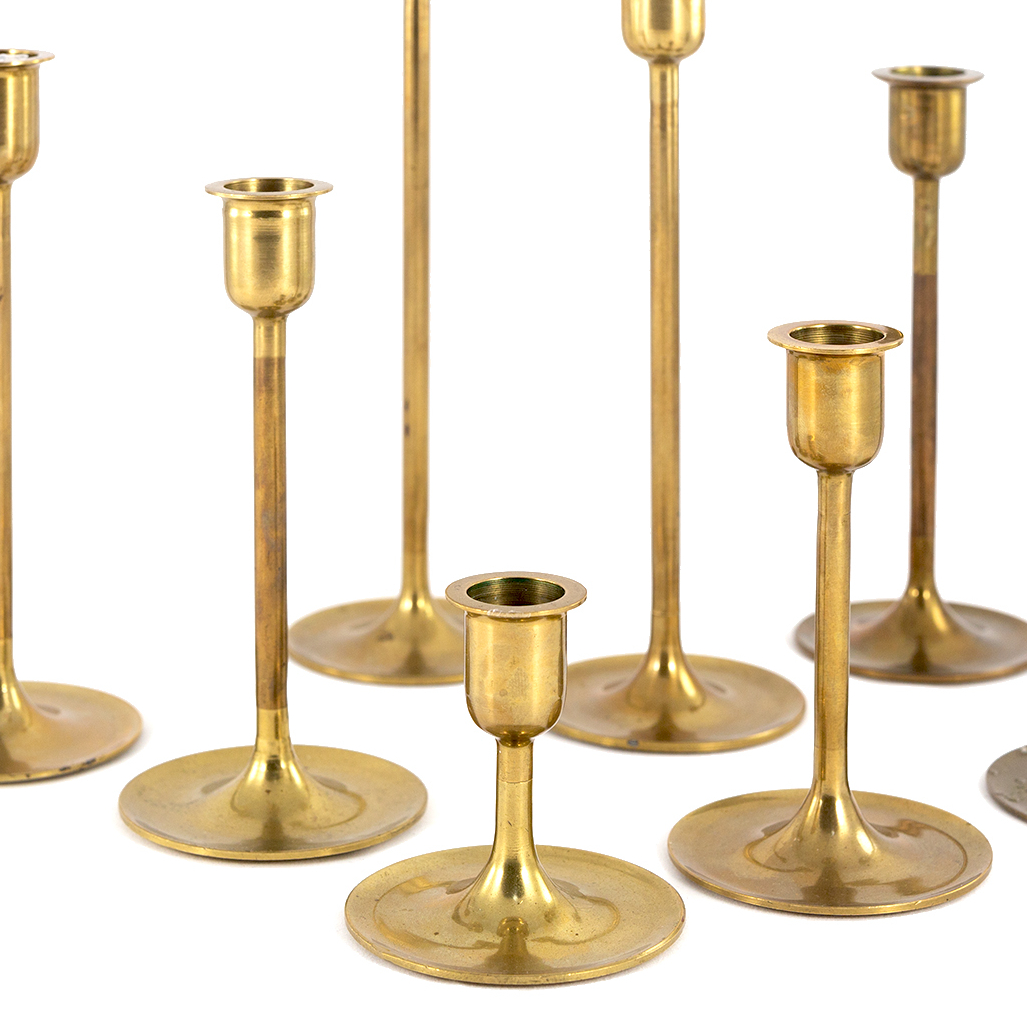 Набор из 8 подсвечников с золотой патиной