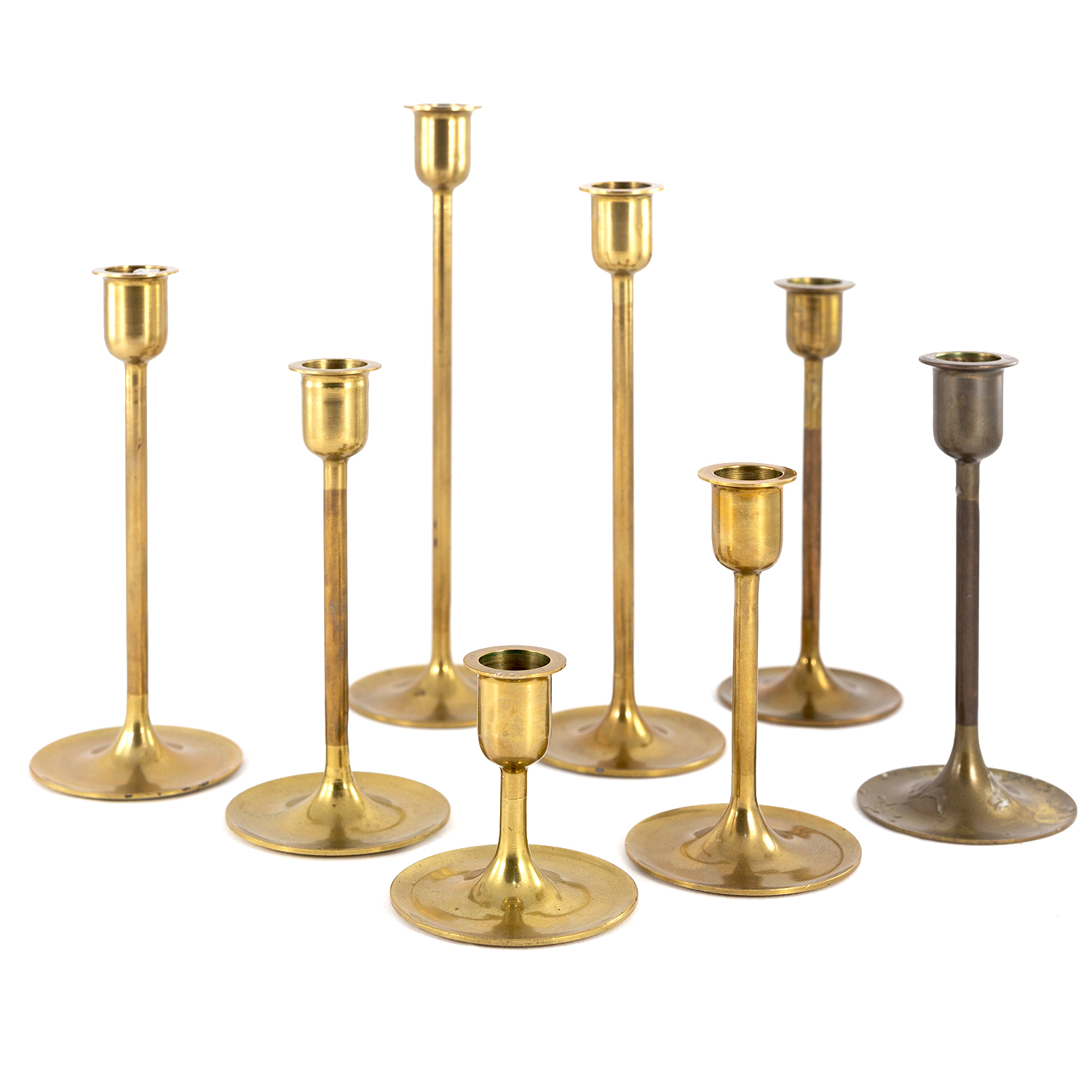 Набор из 8 подсвечников с золотой патиной