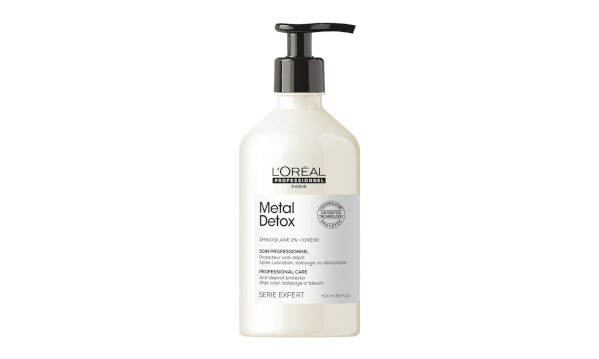 L'Oreal Professionnel Metal Detox Шампунь для восстановления окрашенных волос 500 мл
