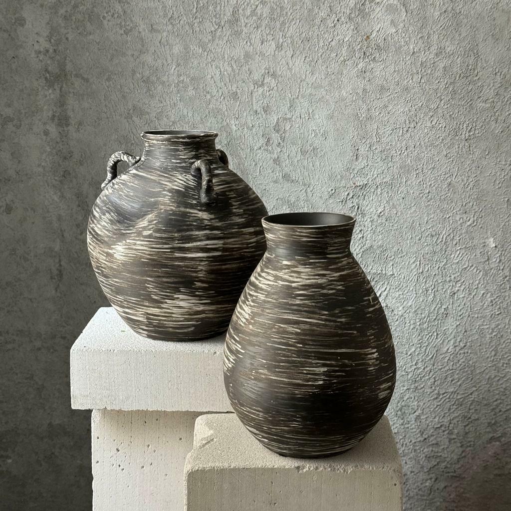 Ваза Керамическая тёмная