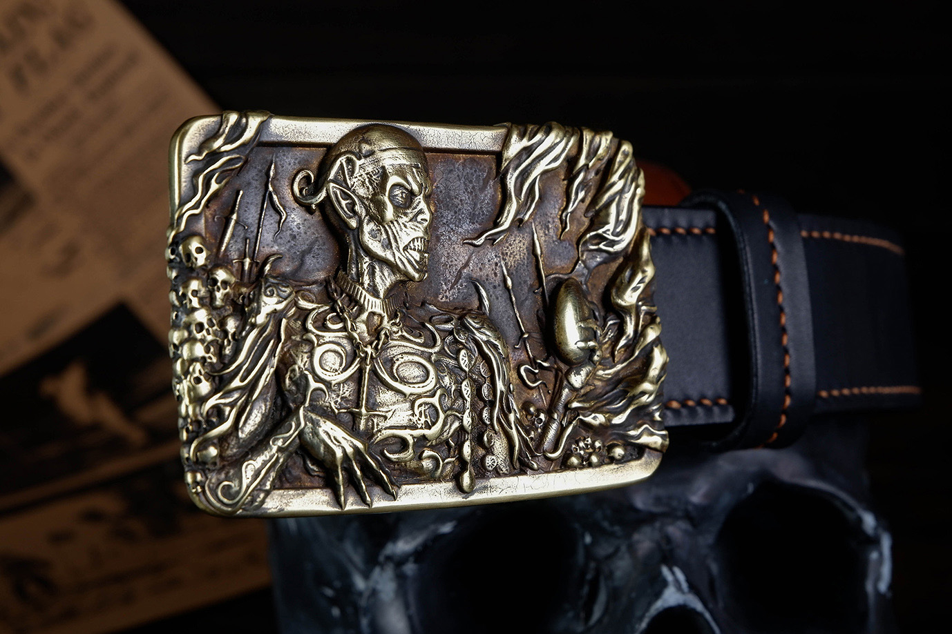 мужской ремень, кожаный ремень, для джинсов, черная кожа, толстый ремень, пряжка литая латунь, ширина 40 мм, 4 см, ручная работа, Grossone, водяной буйвол, надежная пряжка, японская кожа, ручная прошивка, брючный, джинсовый ремень, классический ремень, купить ремень, заказать ремень, ремень под заказ, ремень большой размер, авторские пряжки, необычные пряжки, пряжка кощей