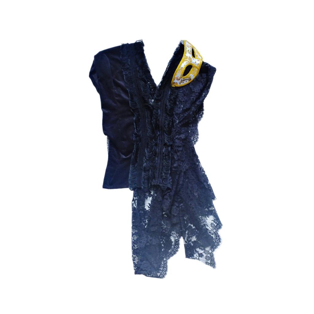 Black lace mask top