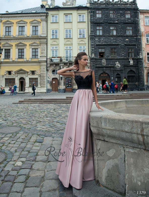 Вечернее платье 1379