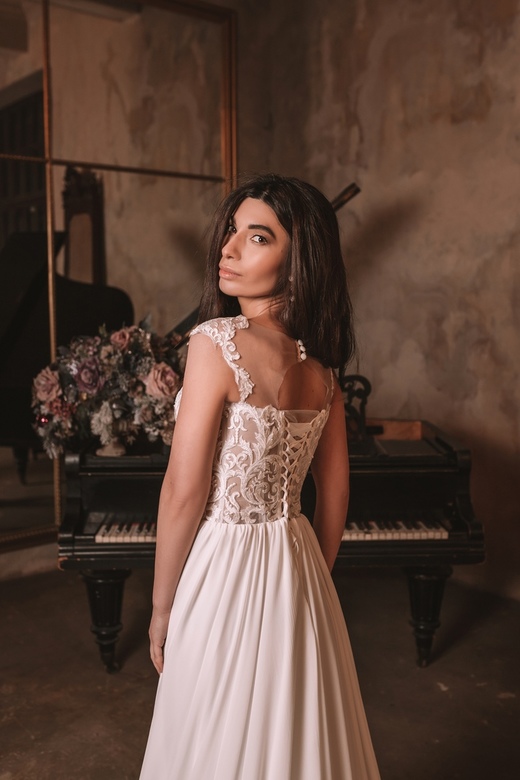 Свадебное платье Теона 389