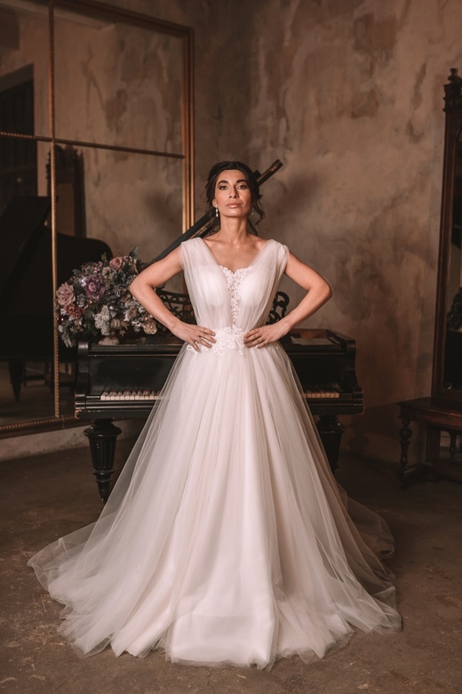 Свадебное платье Теона 1078