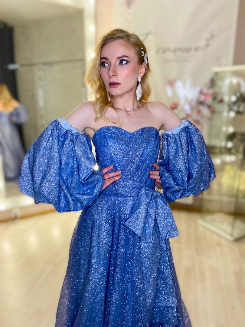 Вечернее платье 696