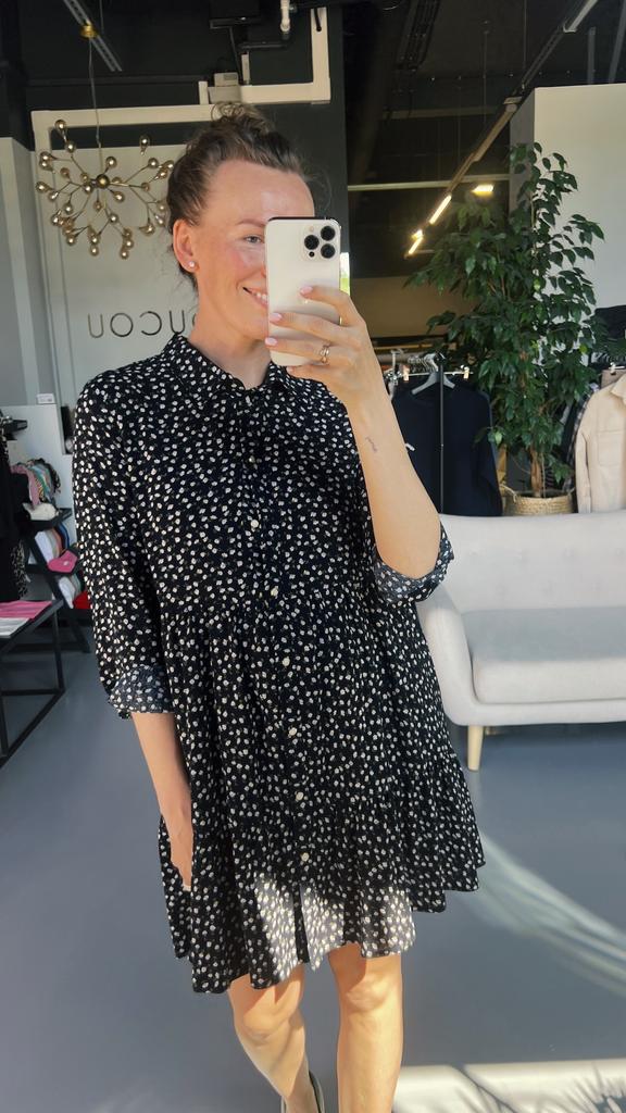 Платье из вискозы "Прованс" (черное)