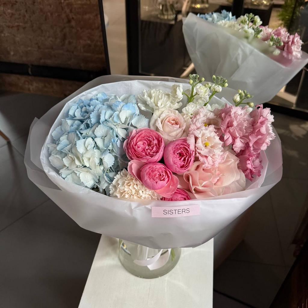 Авторский букет "Кружево небес"