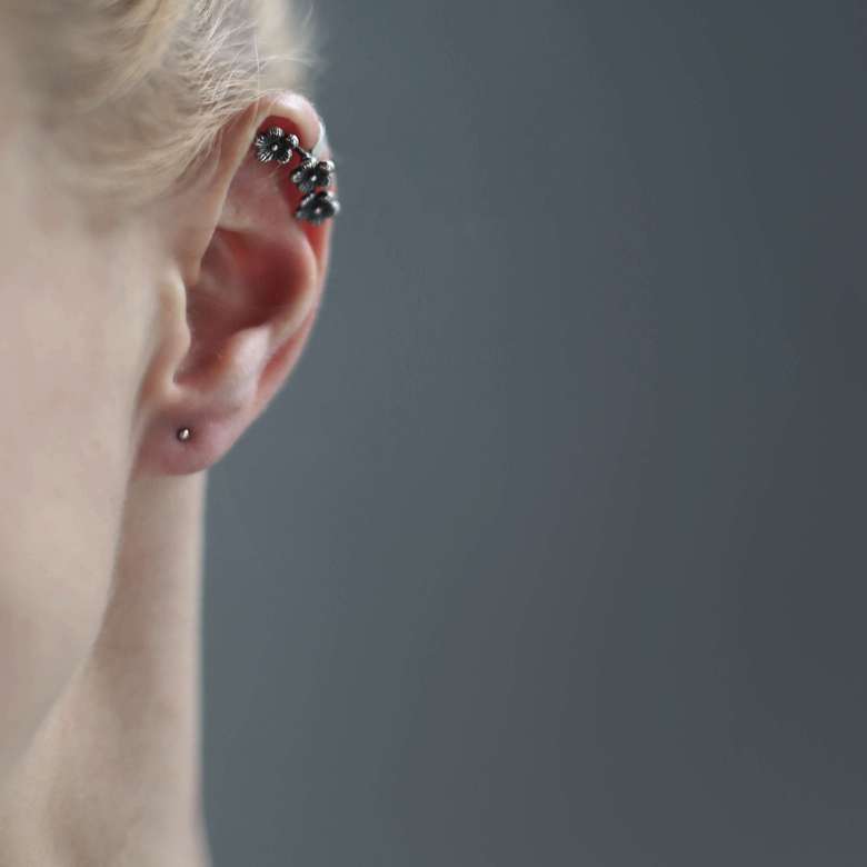 Серебряный кафф Цветы 1P2026