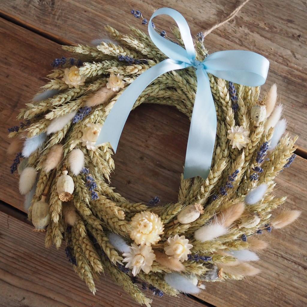 венок из сухоцветов