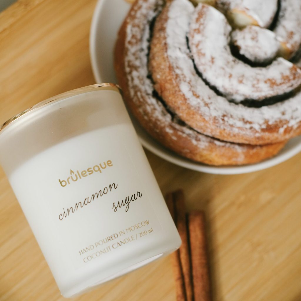 Свеча cinnamon sugar