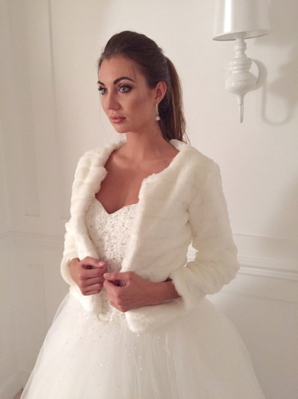 Меховая шубка полоски (Аренда)