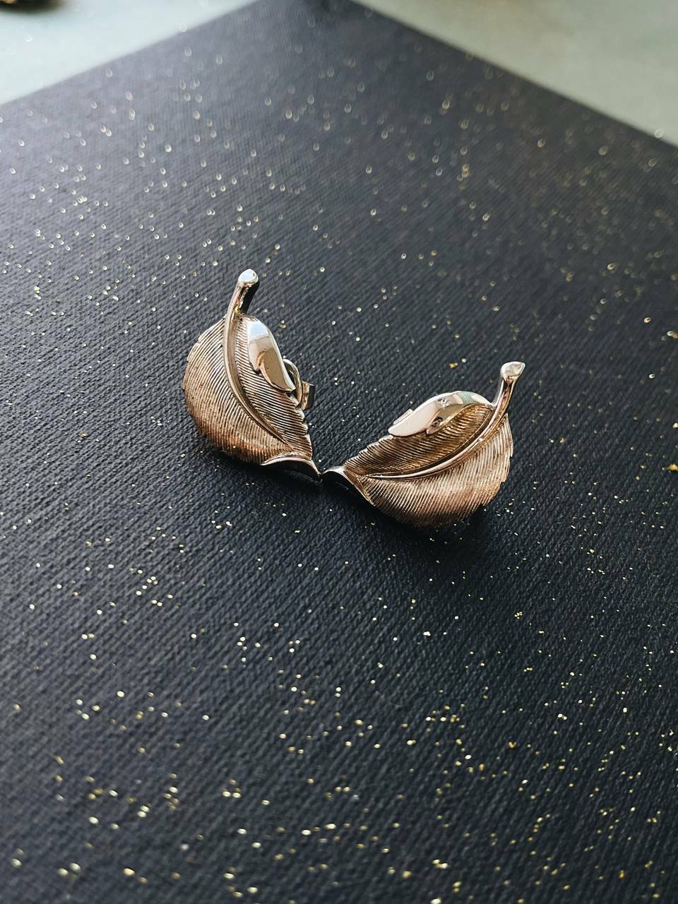 Винтажные клипсы "Trifari"