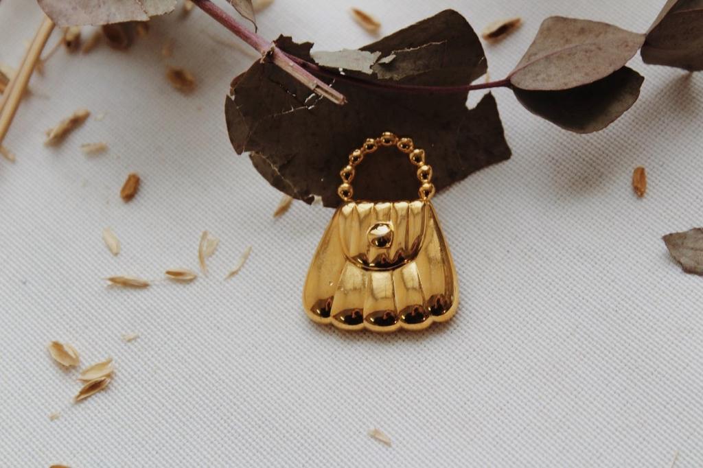 Винтажная брошь «Сумочка»