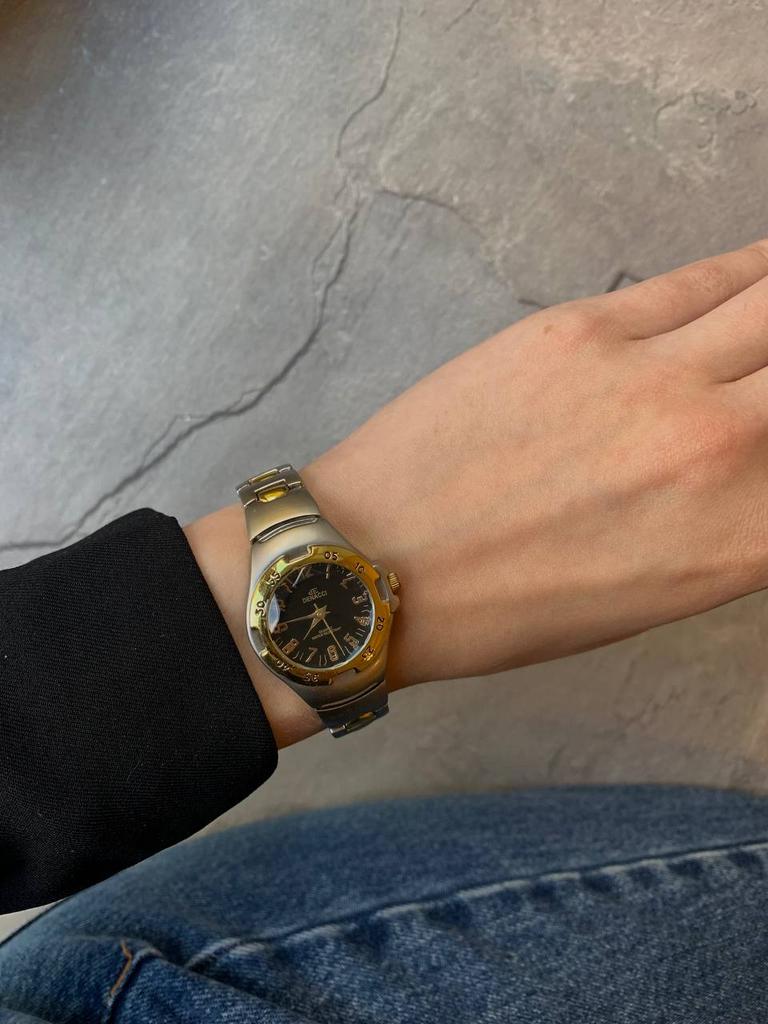 Винтажные часы Denacci