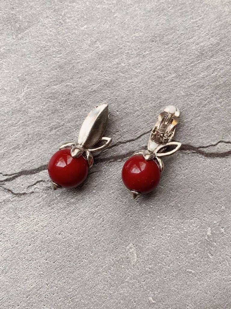 Винтажные клипсы «Ягодки»