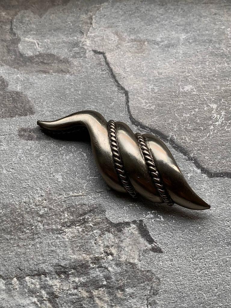 Винтажная брошь «Fair »