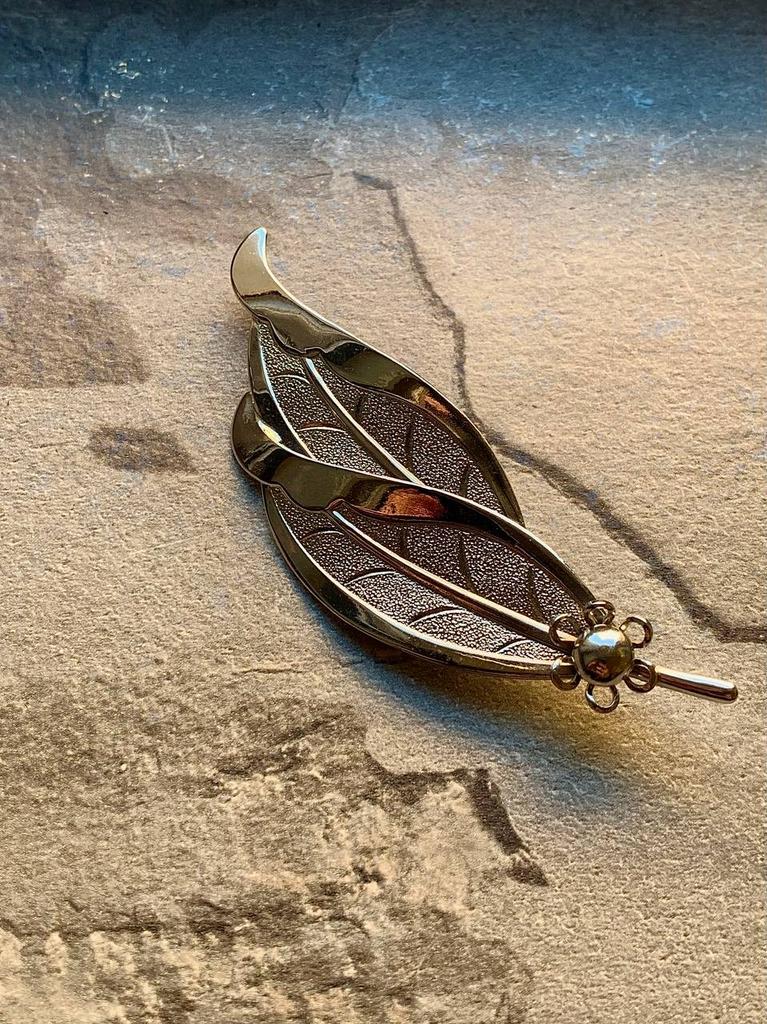 Винтажная брошь «Гербарий»