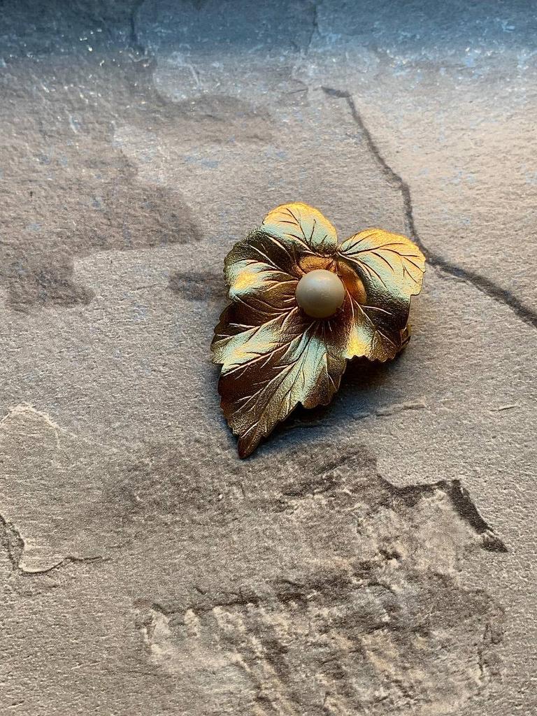 Винтажная брошь «Жемчужная роса-1»