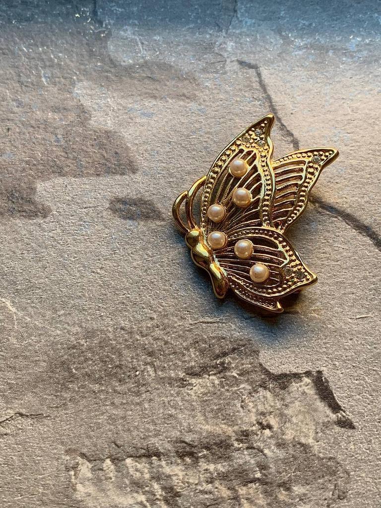 Винтажная брошь «Махаон»