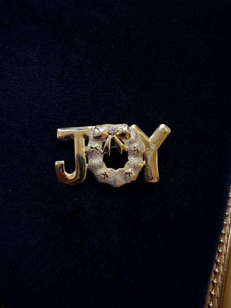 Винтажная брошь «JOY»