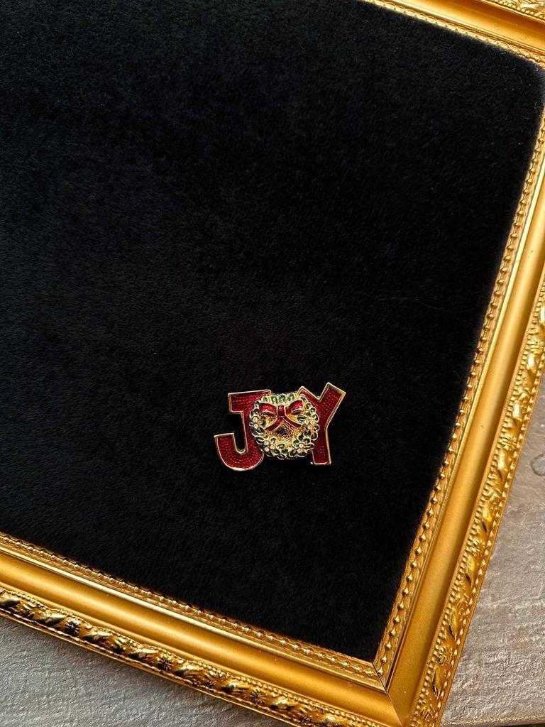 Винтажная брошь «JOY-2»